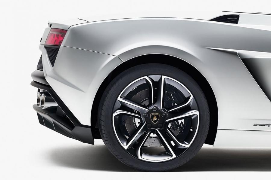 Lamborghini Gallardo LP560-4 Spyder 2013 года  (фото 3 из 6)